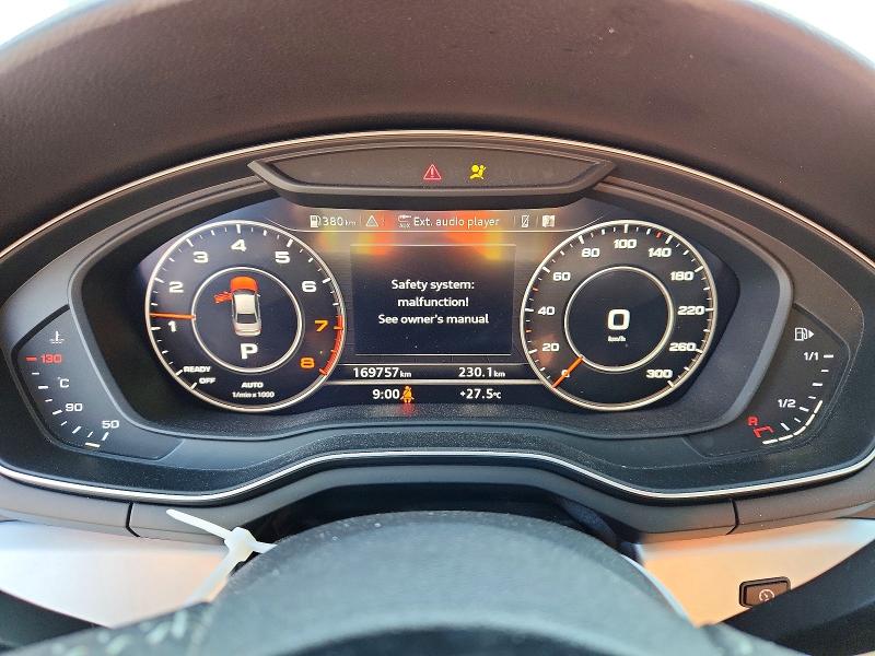 Продажа на аукционе авто 2017 Audi A4, vin: WAUFNAF41HN032379, номер лота: 58311876