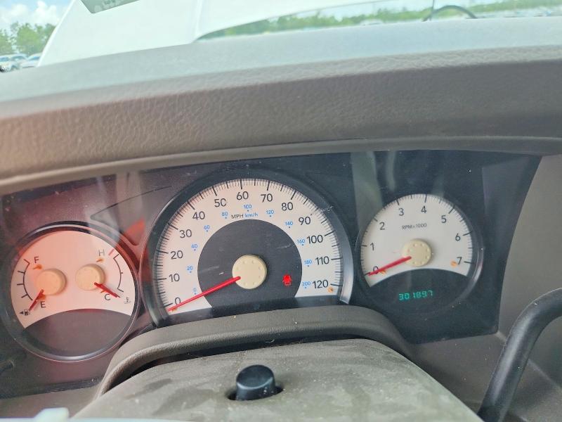 57192406 :رقم المزاد ، 1D4HD58D25F581665 vin ، 2005 Dodge Durango مزاد بيع