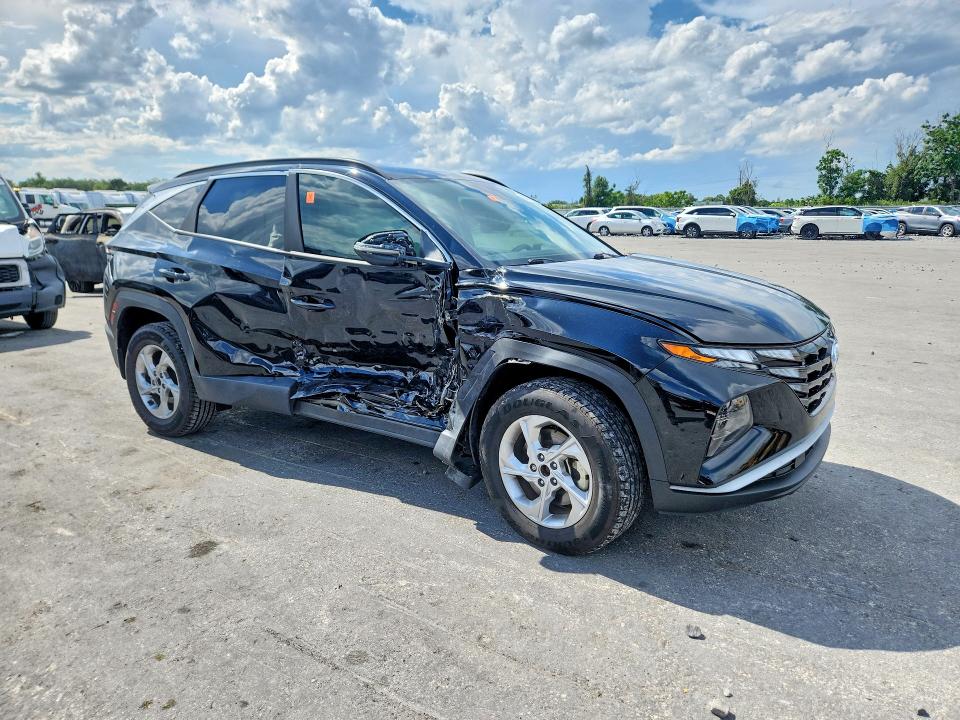 Продаж на аукціоні авто 2022 Hyundai Tucson, vin: 5NMJBCAE3NH127763, номер лоту: 56707126