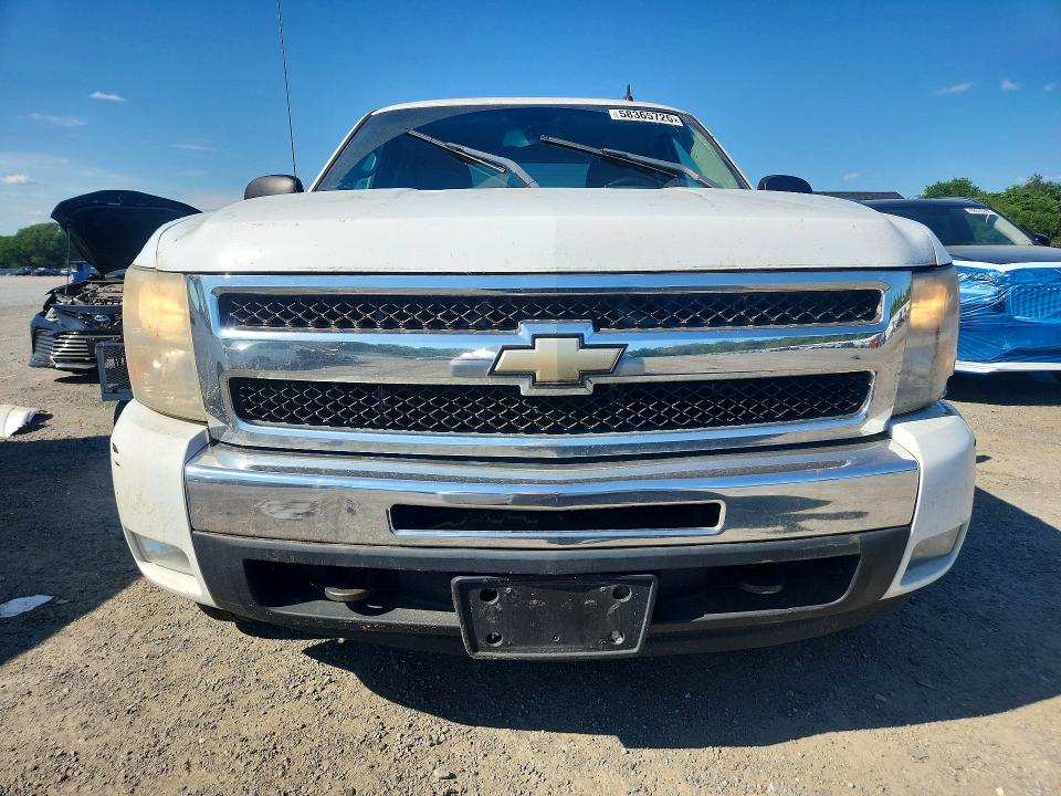 58365726 :رقم المزاد ، 1GCRKSE31BZ124017 vin ، 2011 Chevrolet Silverado 1500 مزاد بيع