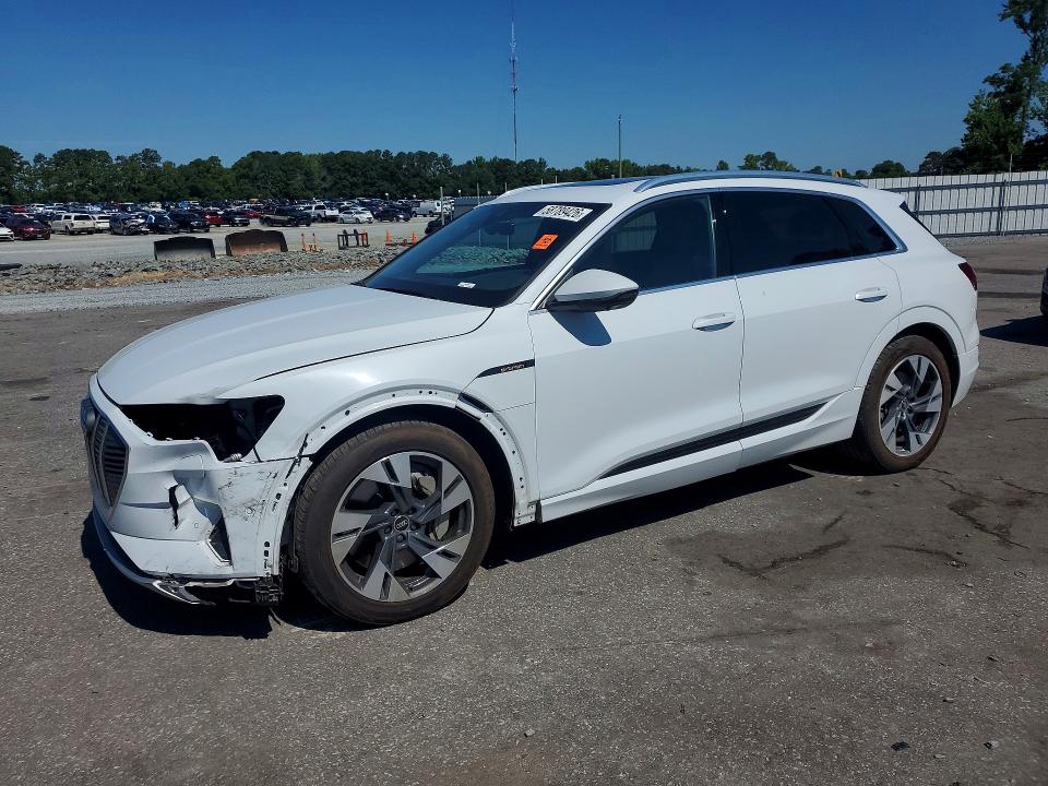 Aukcja sprzedaży 2023 Audi E-tron, vin: WA1LAAGE2PB024746, numer aukcji: 58789426