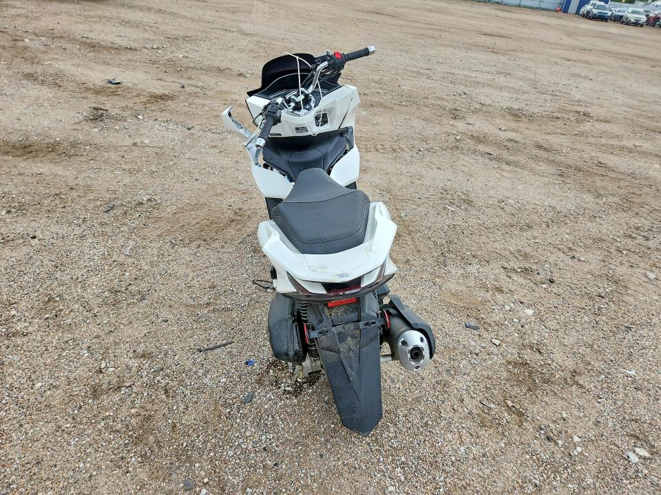 58942846 :رقم المزاد ، RLHKF471XNY100435 vin ، 2022 Honda Ww150 مزاد بيع