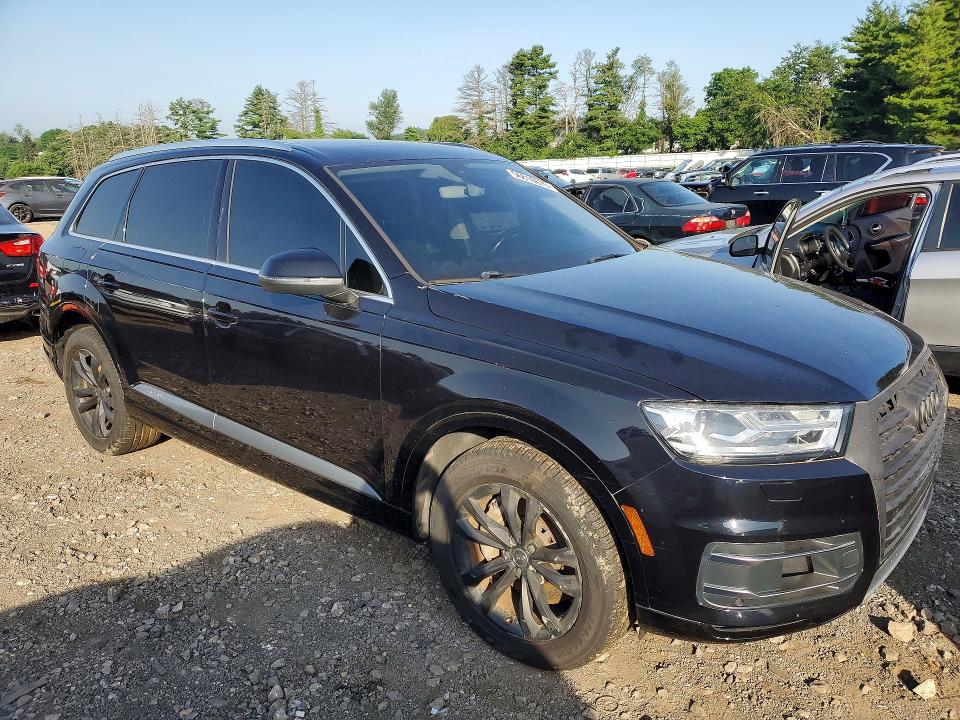 2017 Audi Q7 მანქანა იყიდება აუქციონზე, vin: WA1AAAF76HD005049, აუქციონის ნომერი: 56816676