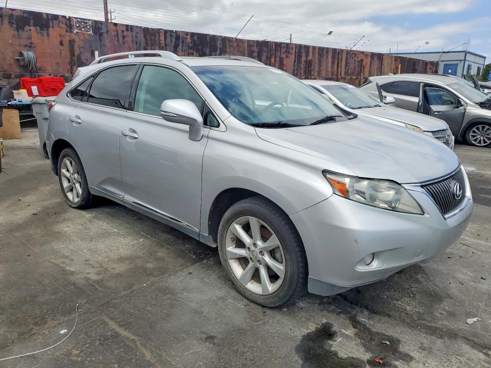 57857536 :رقم المزاد ، 2T2ZK1BA9BC057167 vin ، 2011 Lexus Rx مزاد بيع