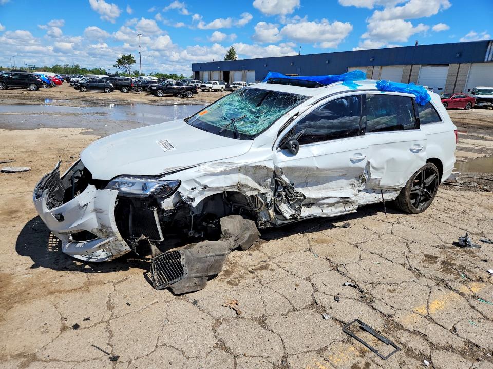 2015 Audi Q7 მანქანა იყიდება აუქციონზე, vin: WA1DGAFE9FD018109, აუქციონის ნომერი: 57836526