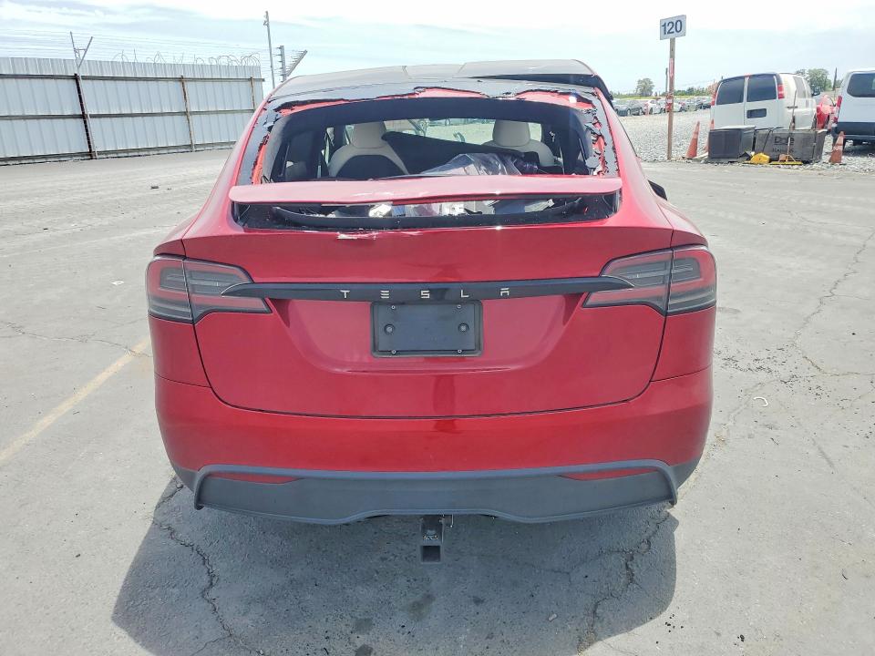 56197306 :رقم المزاد ، 7SAXCAE52PF423905 vin ، 2023 Tesla Model X مزاد بيع