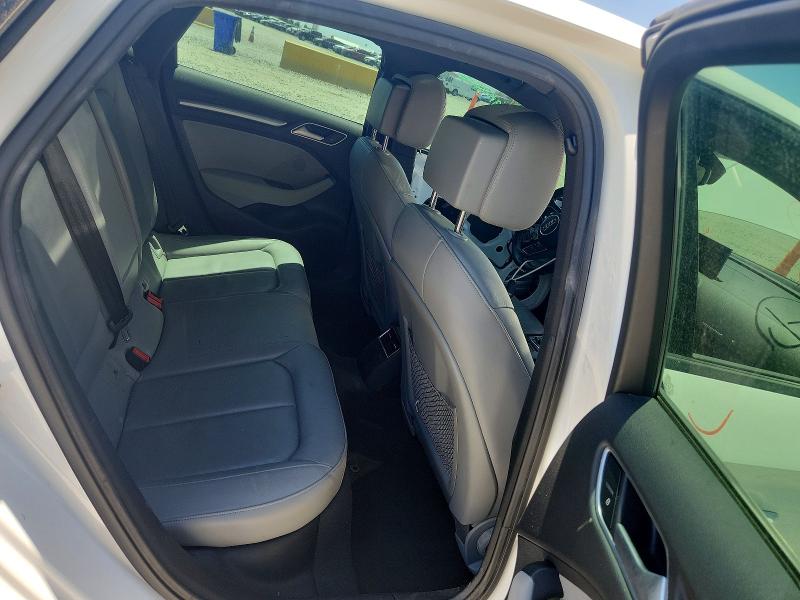 57423876 :رقم المزاد ، WAUB8GFFXH1023018 vin ، 2017 Audi A3 مزاد بيع