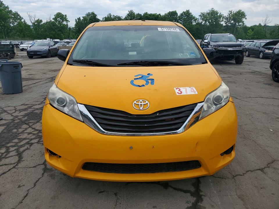 Продаж на аукціоні авто 2016 Toyota Sienna, vin: 5TDZK3DC1GS754152, номер лоту: 57139746