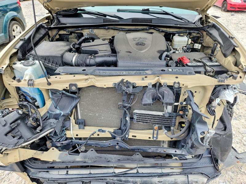 Продаж на аукціоні авто 2018 Toyota Tacoma, vin: 3TMCZ5AN8JM144498, номер лоту: 57489346