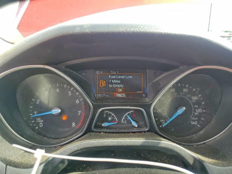 55998926 :رقم المزاد ، 1FADP3J22JL283120 vin ، 2018 Ford Focus مزاد بيع