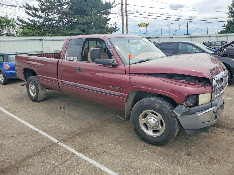 57087536 :رقم المزاد ، 3B7KC23711G754204 vin ، 2001 Dodge Ram 2500 مزاد بيع