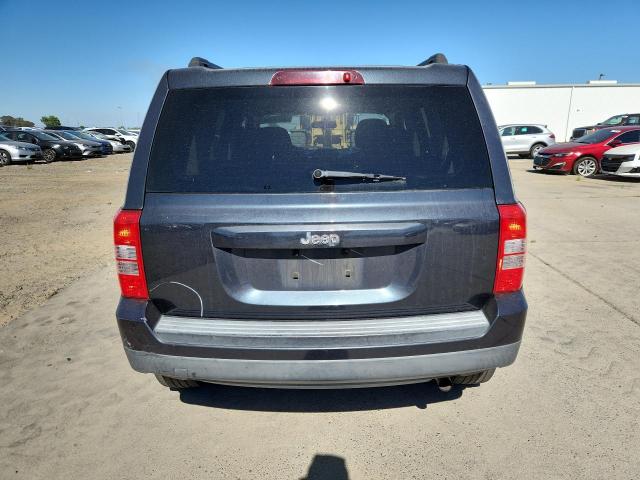 56718766 :رقم المزاد ، 1C4NJPBA1FD313061 vin ، 2015 Jeep Patriot مزاد بيع