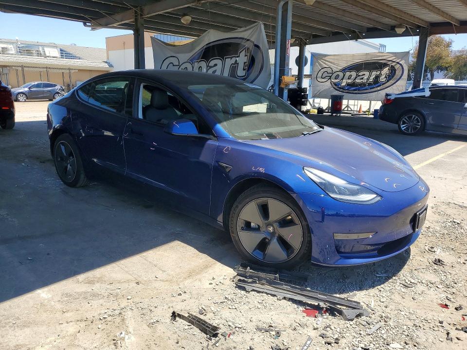 58606876 :رقم المزاد ، 5YJ3E1EA0MF943146 vin ، 2021 Tesla Model 3 مزاد بيع