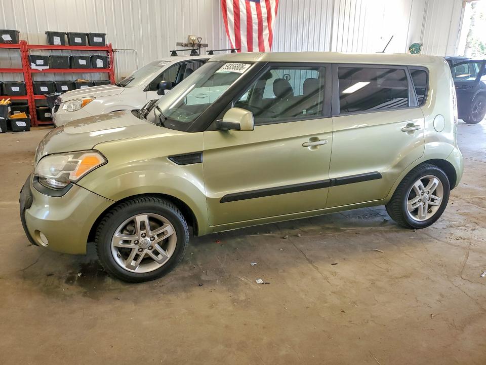 59356806 :رقم المزاد ، KNDJT2A24B7303042 vin ، 2011 Kia Soul مزاد بيع