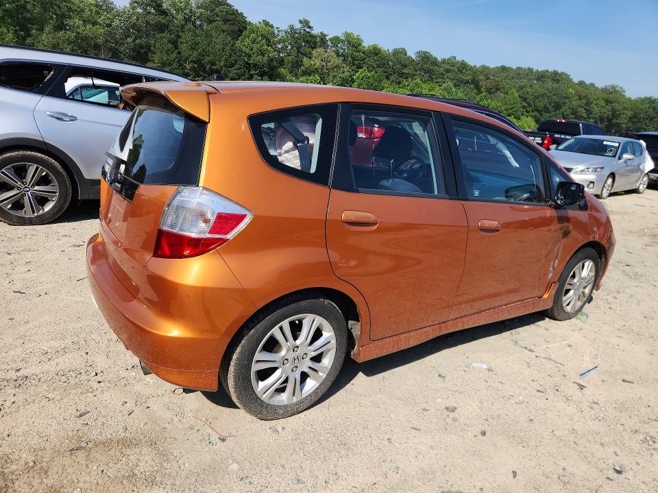58182906 :رقم المزاد ، JHMGE8G58BC003616 vin ، 2011 Honda Fit مزاد بيع