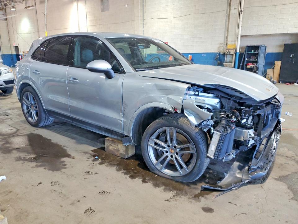 55368296 :رقم المزاد ، WP1AA2AY5TDA00802 vin ، 2026 Porsche Cayenne مزاد بيع