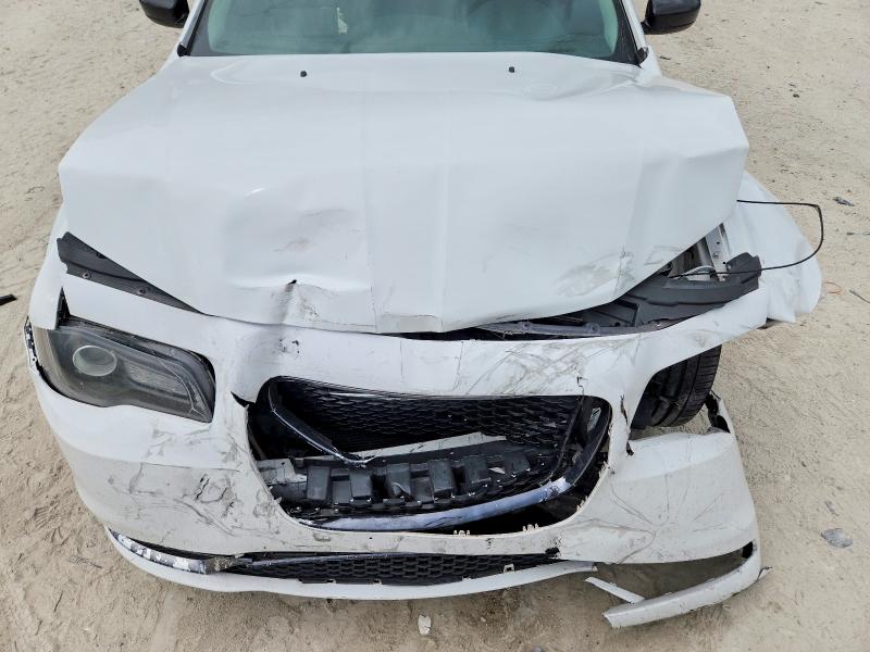 59071266 :رقم المزاد ، 2C3CCAAG6JH320253 vin ، 2018 Chrysler 300 مزاد بيع