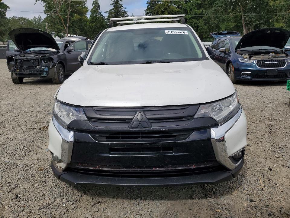 2016 Mitsubishi Outlander მანქანა იყიდება აუქციონზე, vin: JA4AD2A3XGZ000133, აუქციონის ნომერი: 57588826
