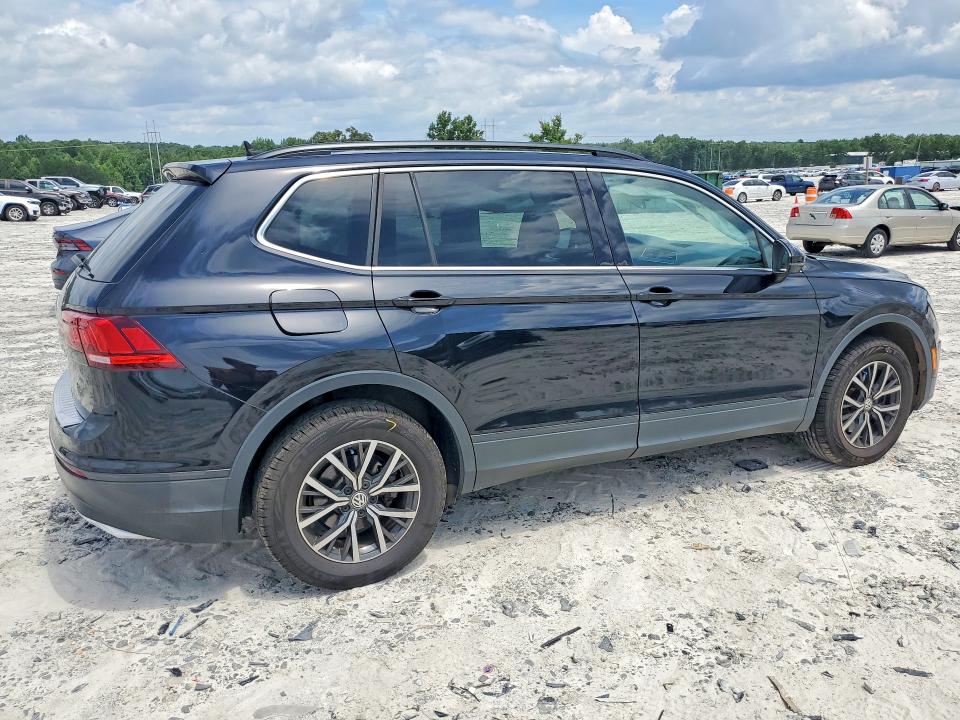 58367036 :رقم المزاد ، 3VV3B7AX5KM137562 vin ، 2019 Volkswagen Tiguan مزاد بيع