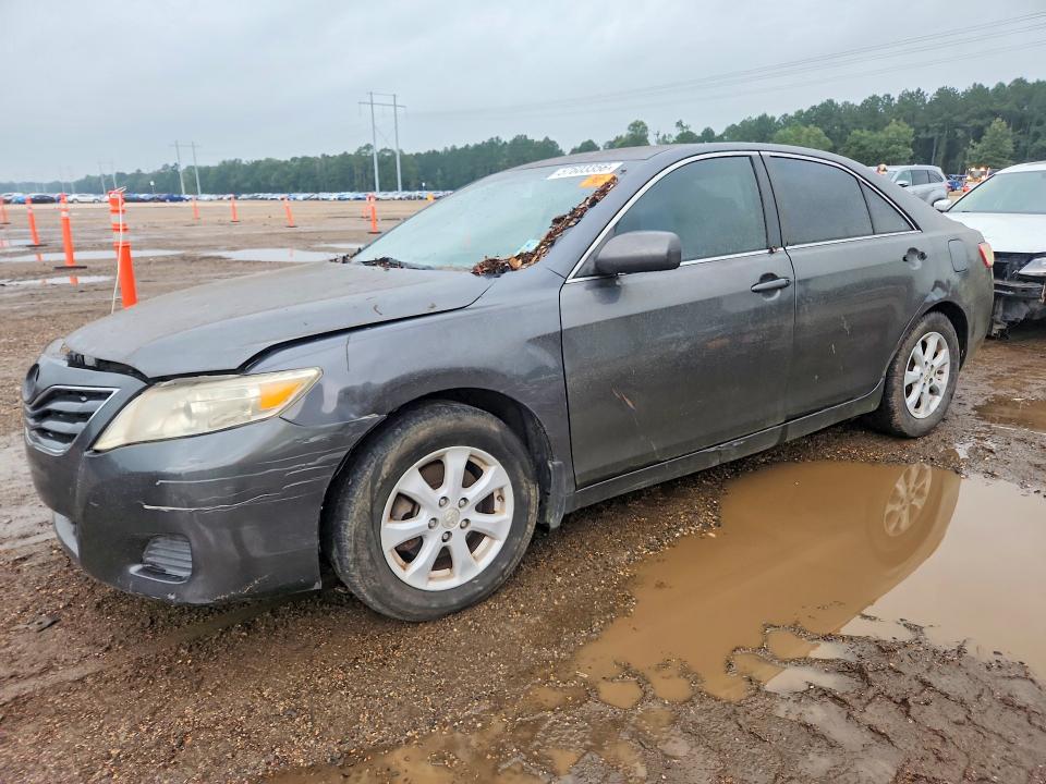 57603356 :رقم المزاد ، 4T1BF3EK1BU761825 vin ، 2011 Toyota Camry مزاد بيع