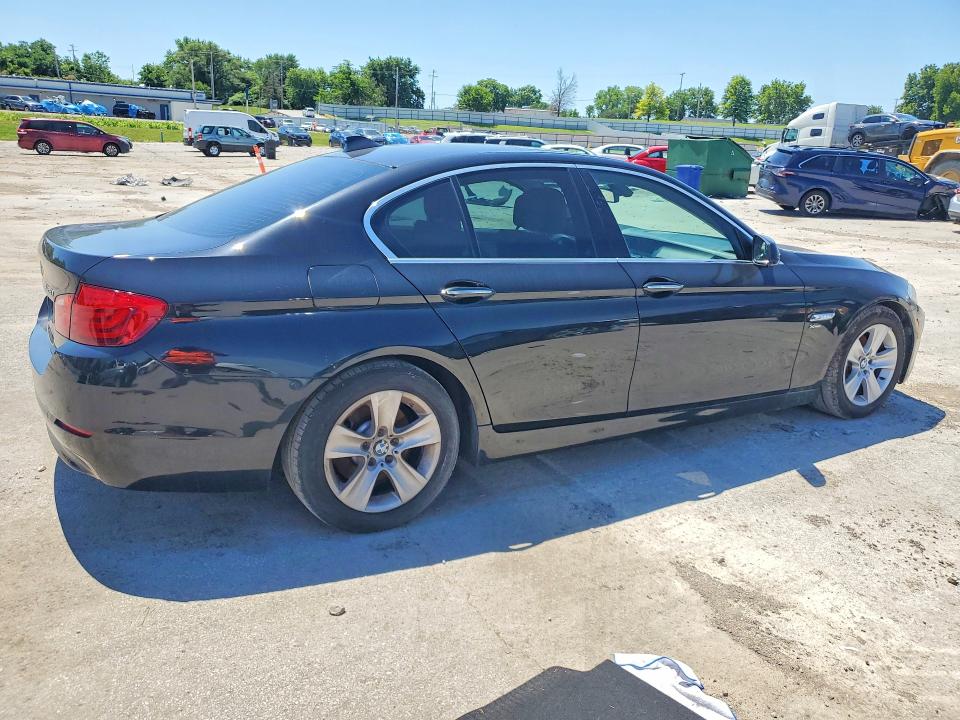 Auction sale of the 2012 Bmw 528, vin: WBAXH5C50CDW10521, lot number: 58409536