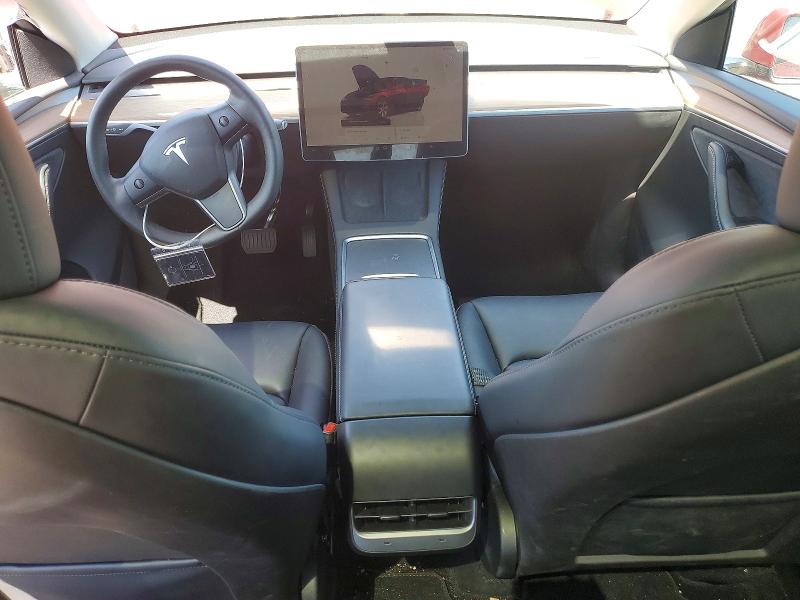 2024 Tesla Model Y მანქანა იყიდება აუქციონზე, vin: 7SAYGAEE9RF036313, აუქციონის ნომერი: 56361626