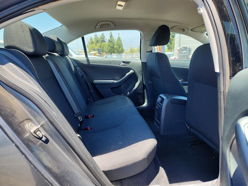 59171666 :رقم المزاد ، 3VW267AJ6GM380814 vin ، 2016 Volkswagen Jetta مزاد بيع