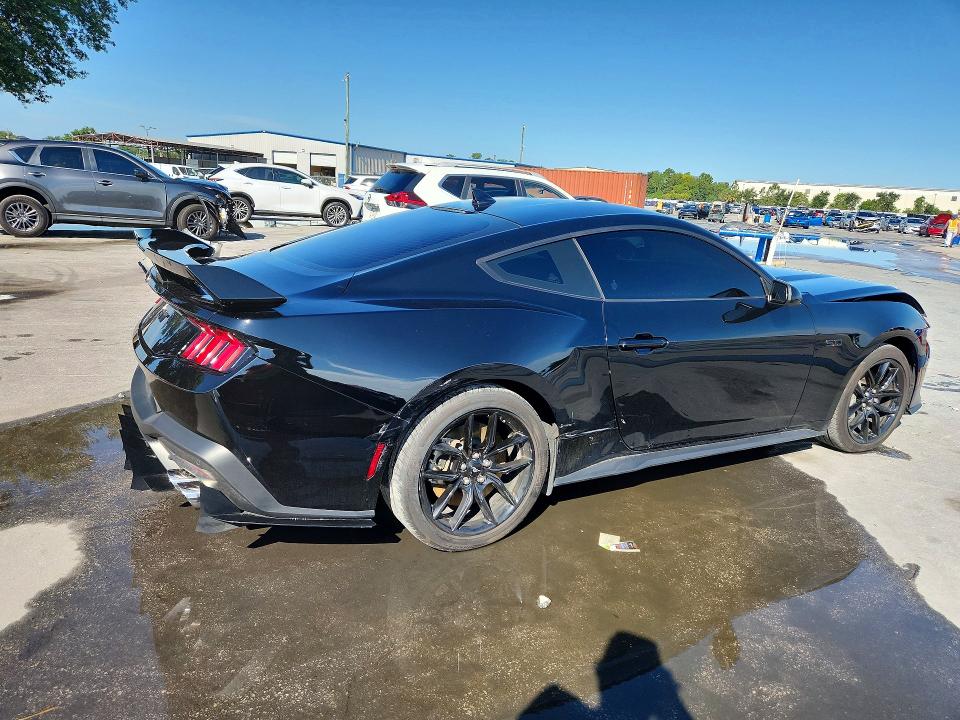 2024 Ford Mustang მანქანა იყიდება აუქციონზე, vin: 1FA6P8CF9R5435884, აუქციონის ნომერი: 57254936