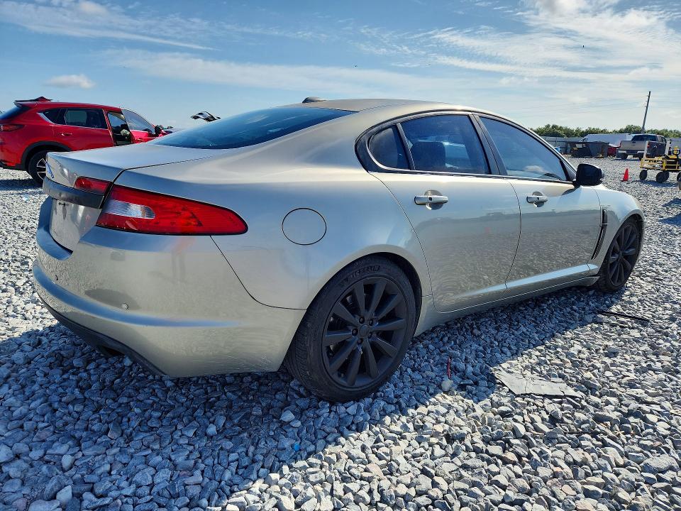 2011 Jaguar Xf მანქანა იყიდება აუქციონზე, vin: SAJWA0GB8BLS18379, აუქციონის ნომერი: 57341346