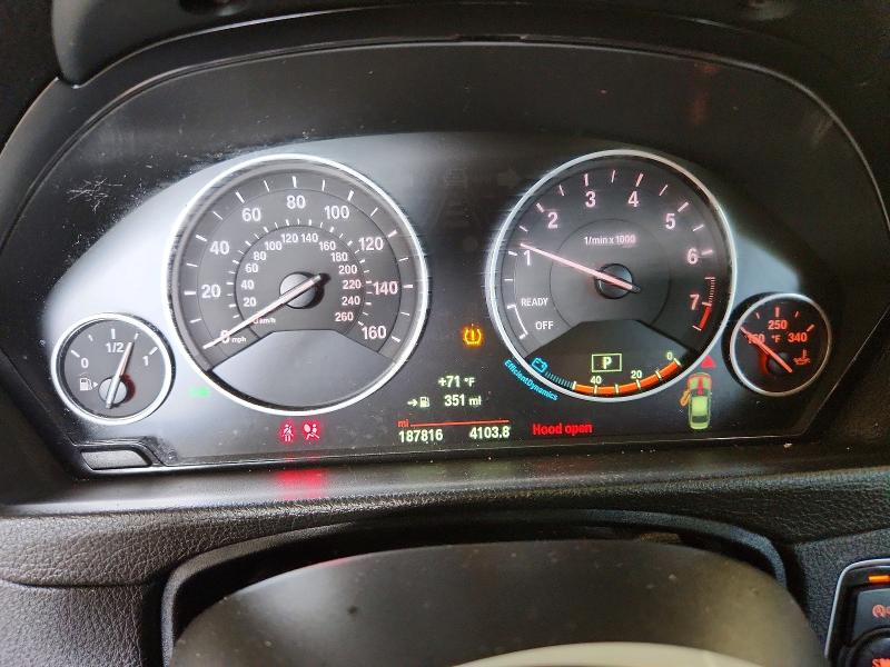 57264276 :رقم المزاد ، WBA3B1G5XFNT07005 vin ، 2015 Bmw 320 مزاد بيع