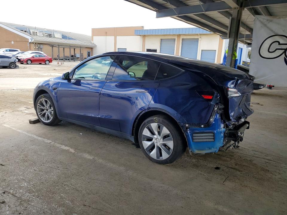 Продажа на аукционе авто 2022 Tesla Model Y, vin: 7SAYGAEE9NF559390, номер лота: 58909856