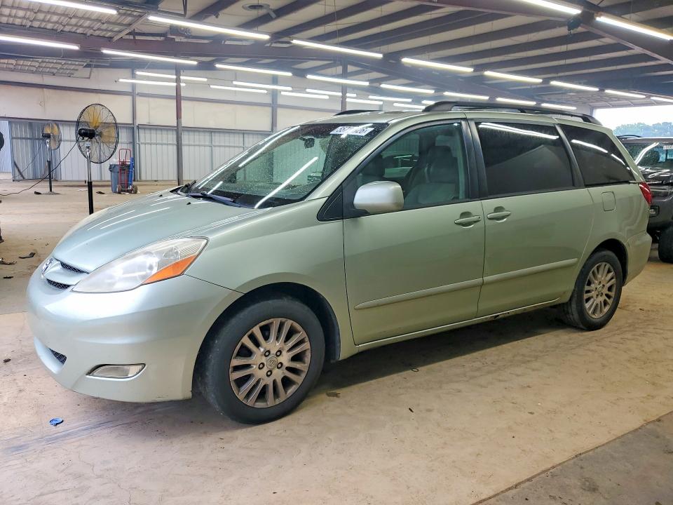Продажа на аукционе авто 2007 Toyota Sienna, vin: 5TDZK22C97S013339, номер лота: 55717826