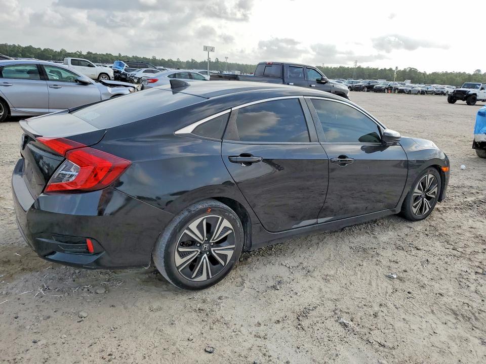 Aukcja sprzedaży 2018 Honda Civic, vin: JHMFC1F33JX036460, numer aukcji: 58629886