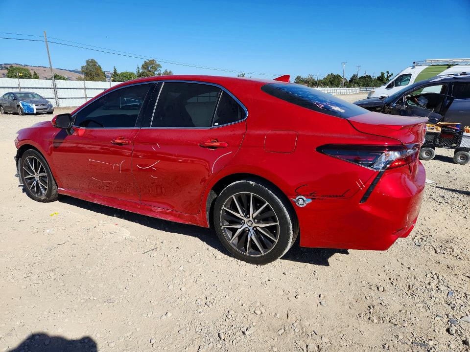 Продажа на аукционе авто 2021 Toyota Camry, vin: 4T1G11AK4MU414927, номер лота: 58108456