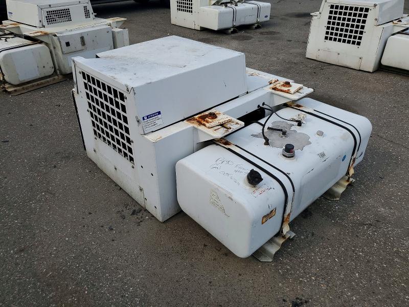 56174716 :رقم المزاد ، PEF70035500 vin ، 2012 Carrier 69ug15 مزاد بيع