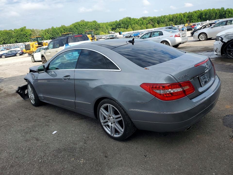 2010 Mercedes-benz E მანქანა იყიდება აუქციონზე, vin: WDDKJ5GB0AF018142, აუქციონის ნომერი: 58110776