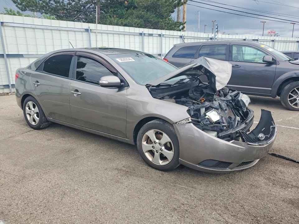 2010 Kia Forte მანქანა იყიდება აუქციონზე, vin: KNAFU4A26A5110056, აუქციონის ნომერი: 58289546
