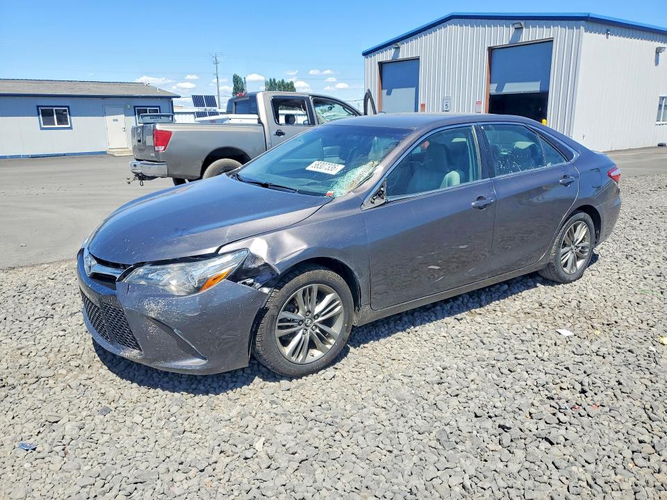 58307336 :رقم المزاد ، 4T1BF1FK6GU189967 vin ، 2016 Toyota Camry مزاد بيع