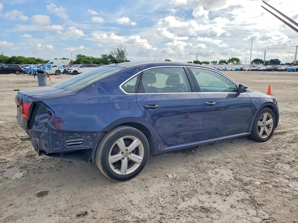 Продаж на аукціоні авто 2015 Volkswagen Passat, vin: 1VWAT7A3XFC096060, номер лоту: 57340936