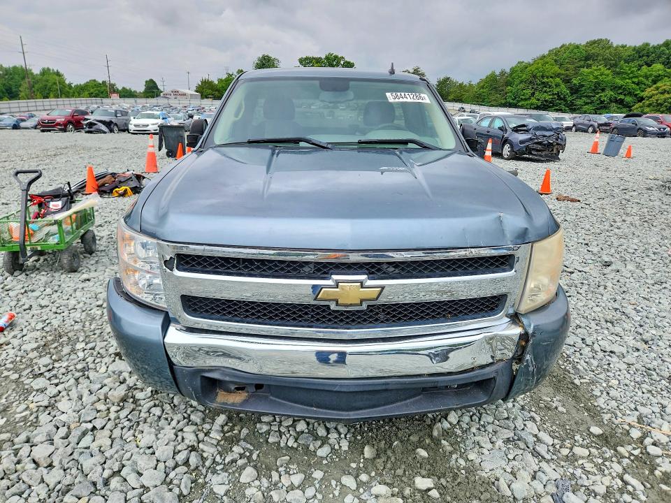 Auction sale of the 2007 Chevrolet Silverado, vin: 1GCEC14C07Z587037, lot number: 58441286