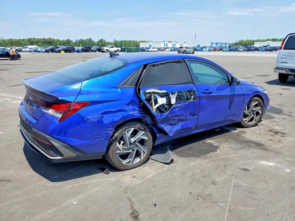 2025 Hyundai Elantra მანქანა იყიდება აუქციონზე, vin: KMHLM4DG0SU875229, აუქციონის ნომერი: 57318156