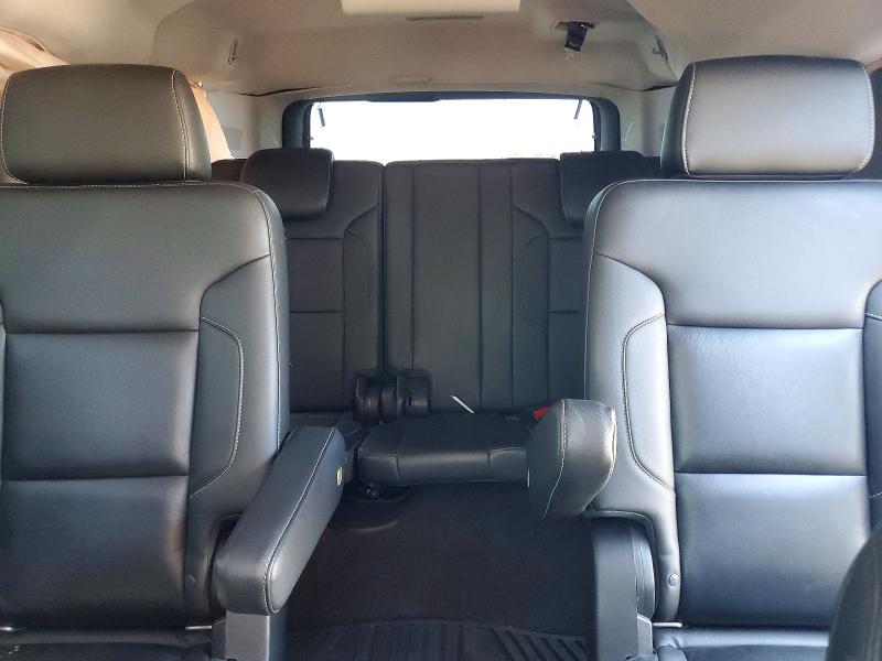 2015 Chevrolet Suburban მანქანა იყიდება აუქციონზე, vin: 1GNSCJKC9FR721085, აუქციონის ნომერი: 56584606