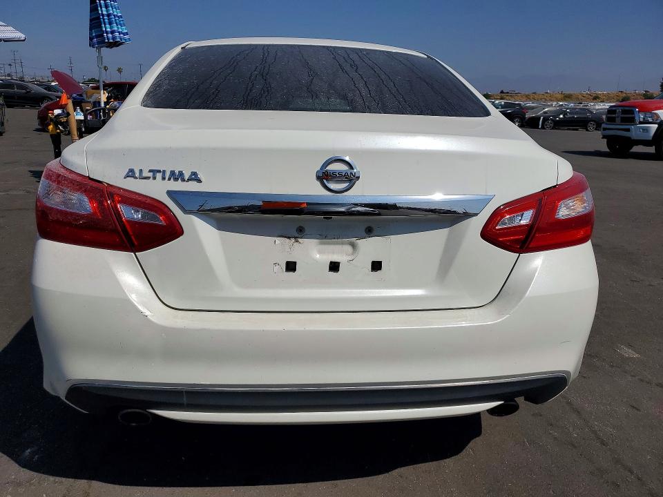 2016 Nissan Altima მანქანა იყიდება აუქციონზე, vin: 1N4AL3AP2GC143653, აუქციონის ნომერი: 56876326
