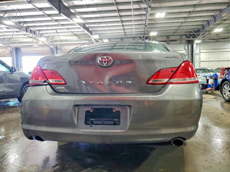 2007 Toyota Avalon მანქანა იყიდება აუქციონზე, vin: 4T1BK36B87U171607, აუქციონის ნომერი: 57143826