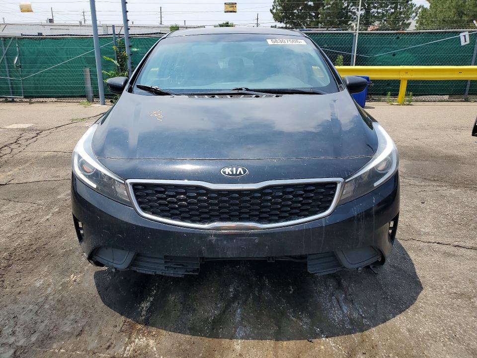 2017 Kia Forte მანქანა იყიდება აუქციონზე, vin: 3KPFL4A78HE116361, აუქციონის ნომერი: 58307506