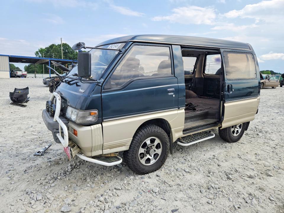 1993 Mitsubishi Delica მანქანა იყიდება აუქციონზე, vin: P35W0313282, აუქციონის ნომერი: 55421946