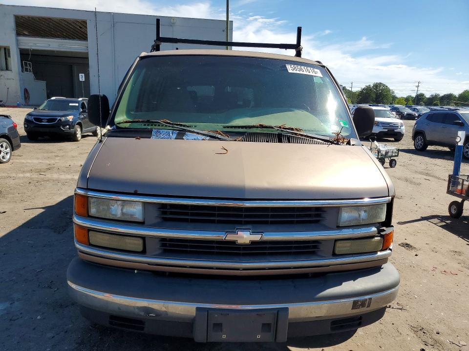 2002 Chevrolet Express G1500 მანქანა იყიდება აუქციონზე, vin: 1GCFG15R021194402, აუქციონის ნომერი: 58561616