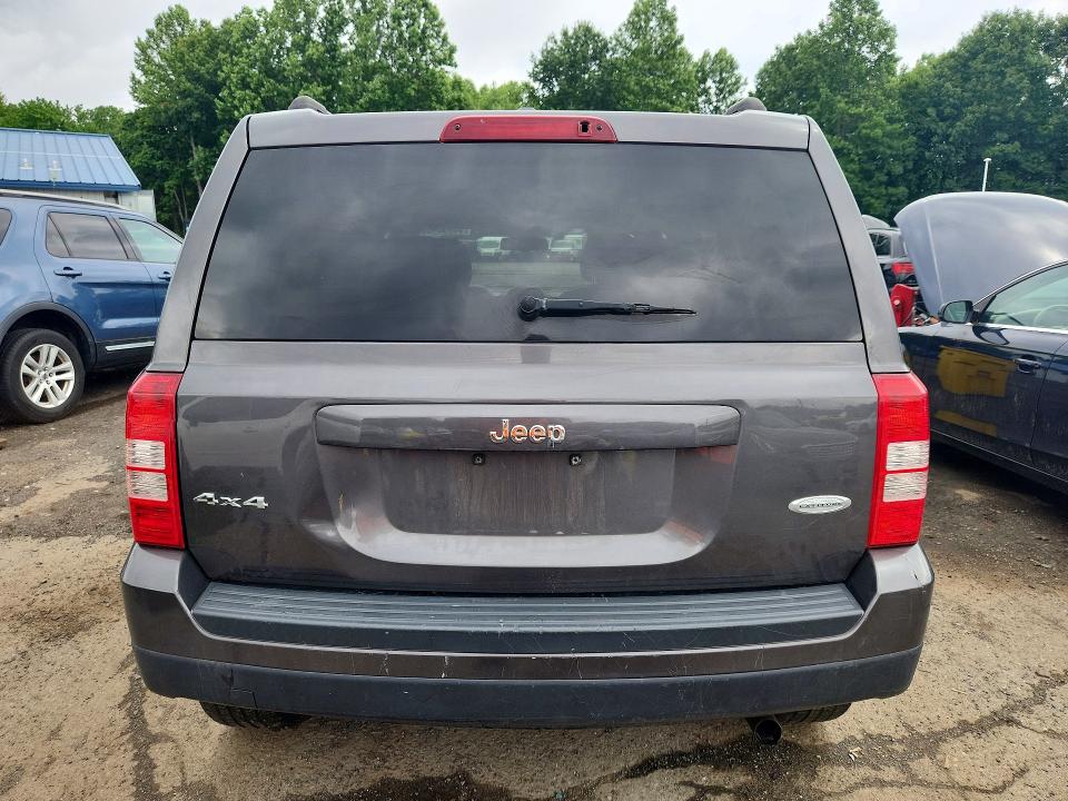 58800466 :رقم المزاد ، 1C4NJRFB4GD758796 vin ، 2016 Jeep Patriot مزاد بيع