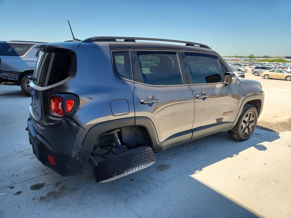 Продаж на аукціоні авто 2018 Jeep Renegade, vin: ZACCJBCBXJPH13700, номер лоту: 57377856