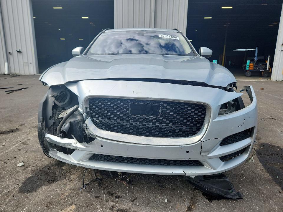 Продаж на аукціоні авто 2019 Jaguar F-pace, vin: SADCK2FX5KA359756, номер лоту: 57633336